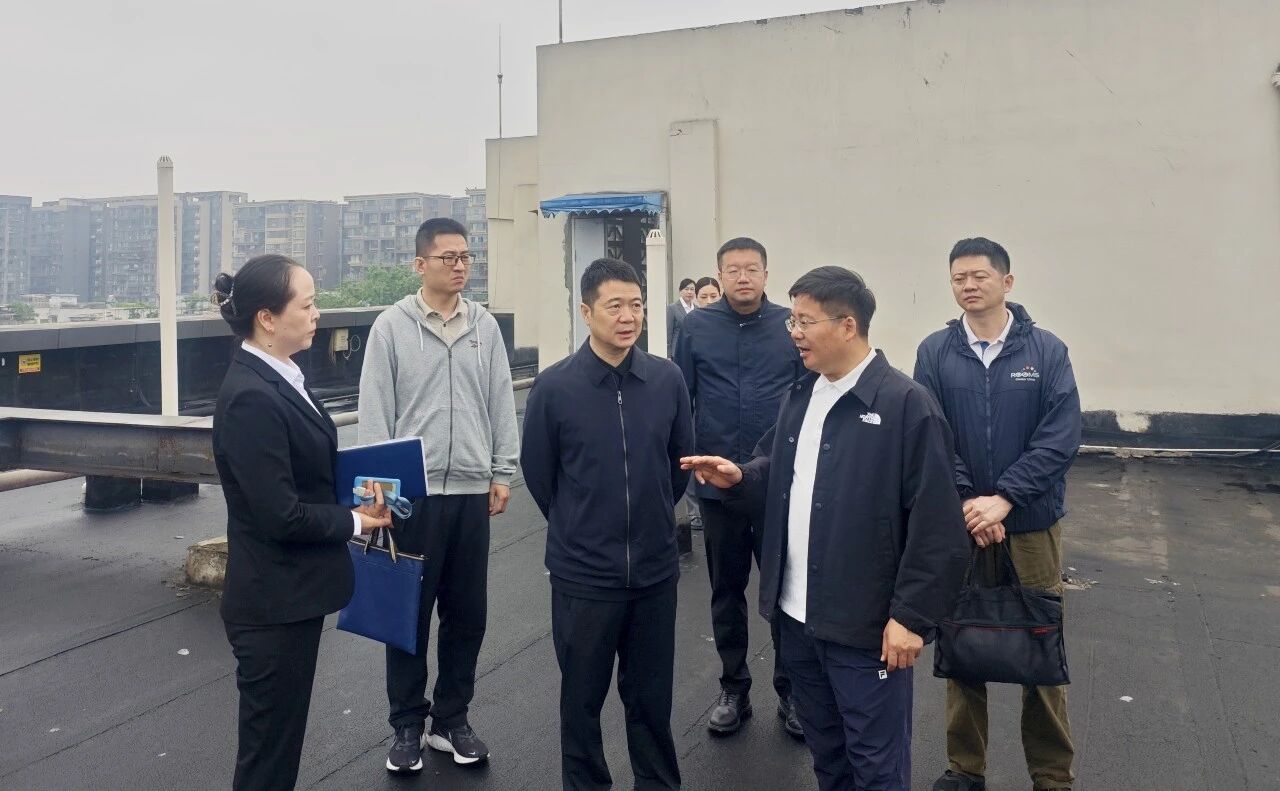 3f0e985f-1cbb-4428-a93c-895015a7de12 集团党委书记、董事长游勇督导查抄“五一”假期安全出产及经营工作